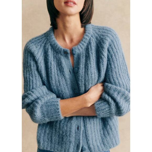 La Maille Sezane Emile Cardigan Summer Blue Size XXXL✨ - Picture 3 of 13